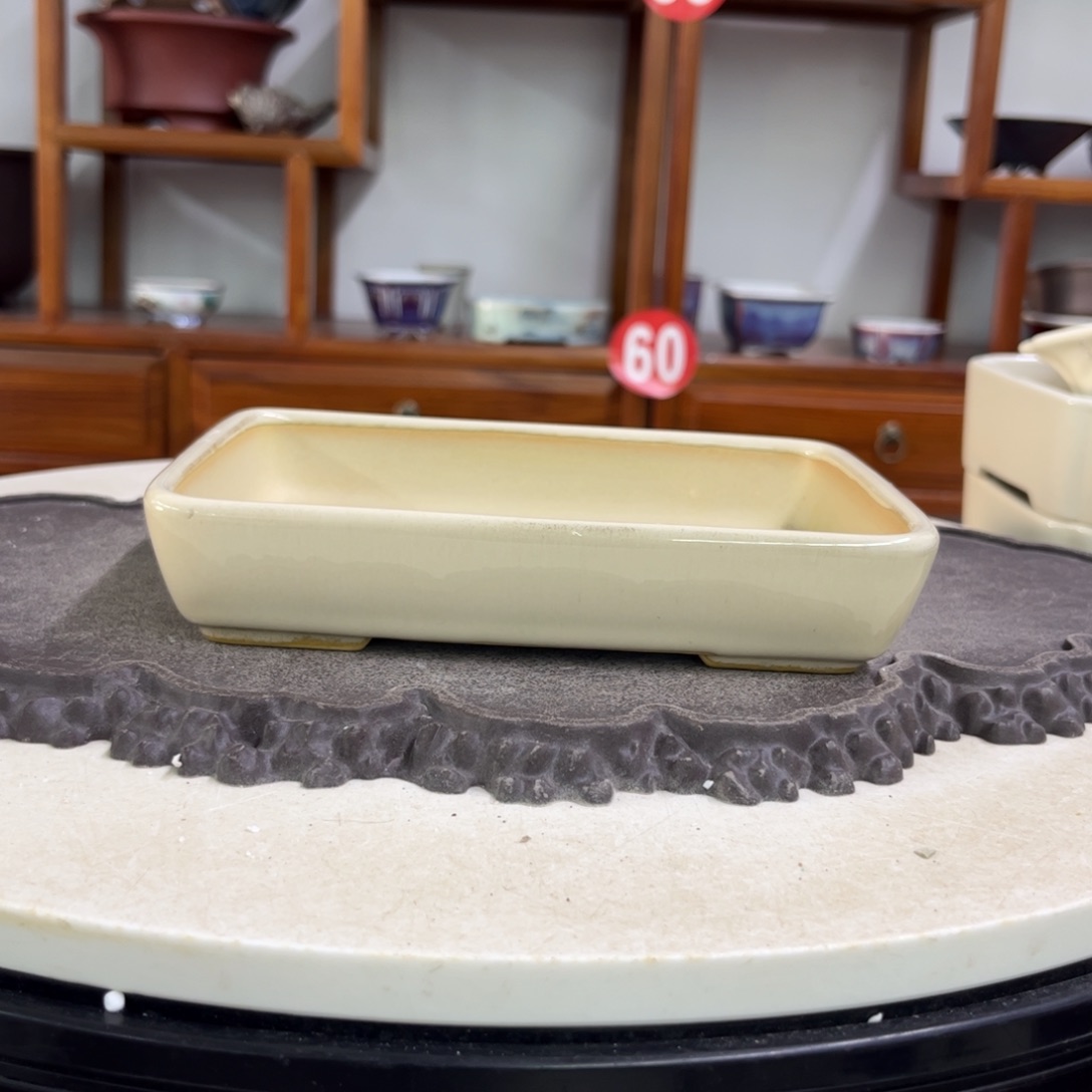 紫砂花盆瑕疵3.5/18-14。。。