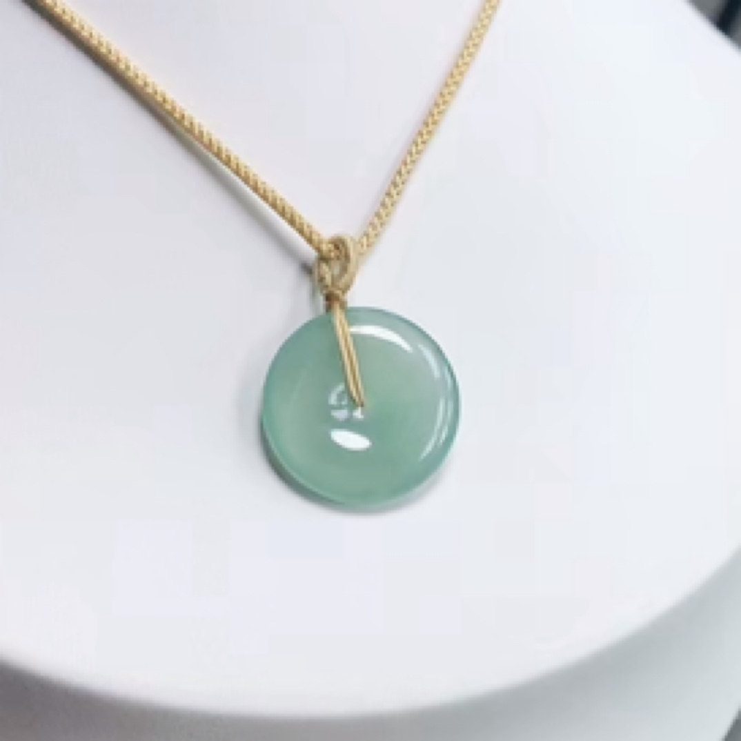 缅甸天然翡翠平安扣吊坠