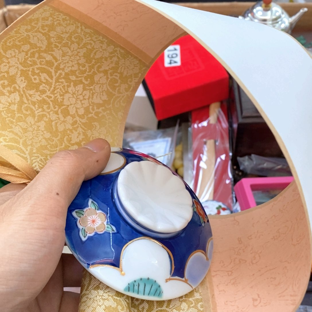 瓷片哈哈哈哈太开心太