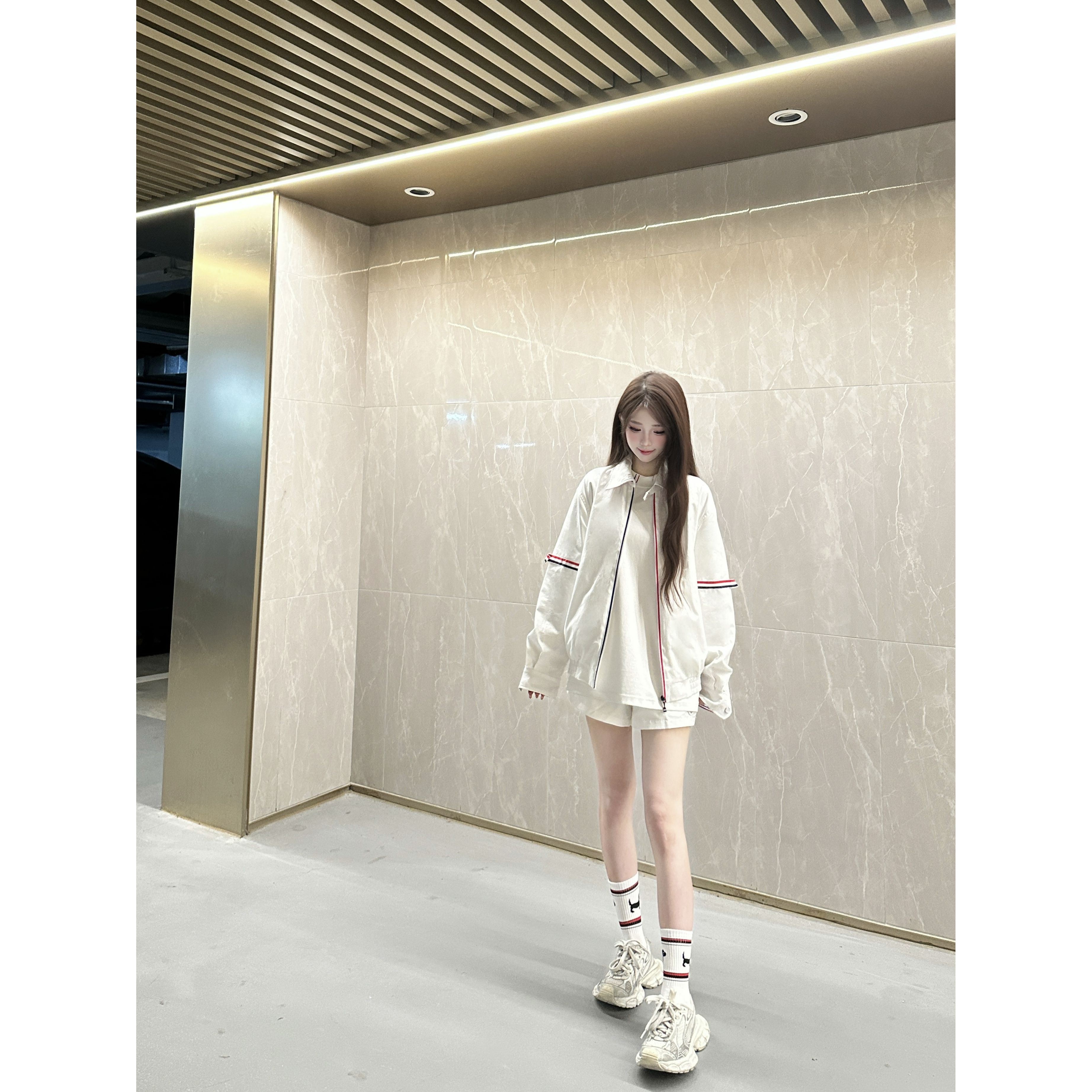 【潇潇专属】XINGYU-581 2025秋冬高奢红白蓝质感夹克男女同款气质