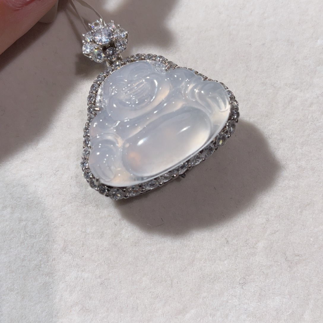 翡翠吊坠(赠链)银S925镶嵌包*