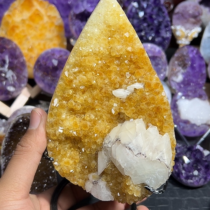 珠宝半成品水晶未镶嵌