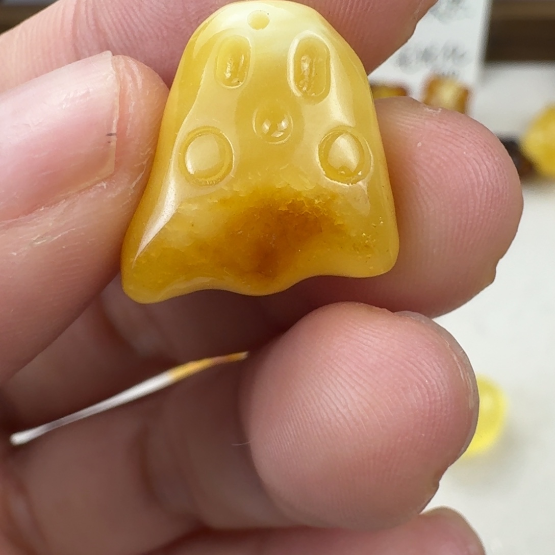 蜜蜡未镶嵌珠宝奇石全品吊坠孔 17.2×16.4×7mm