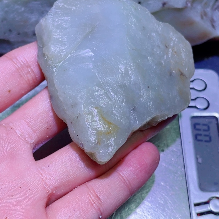 和田玉（糖玉）未镶嵌珠宝半成品