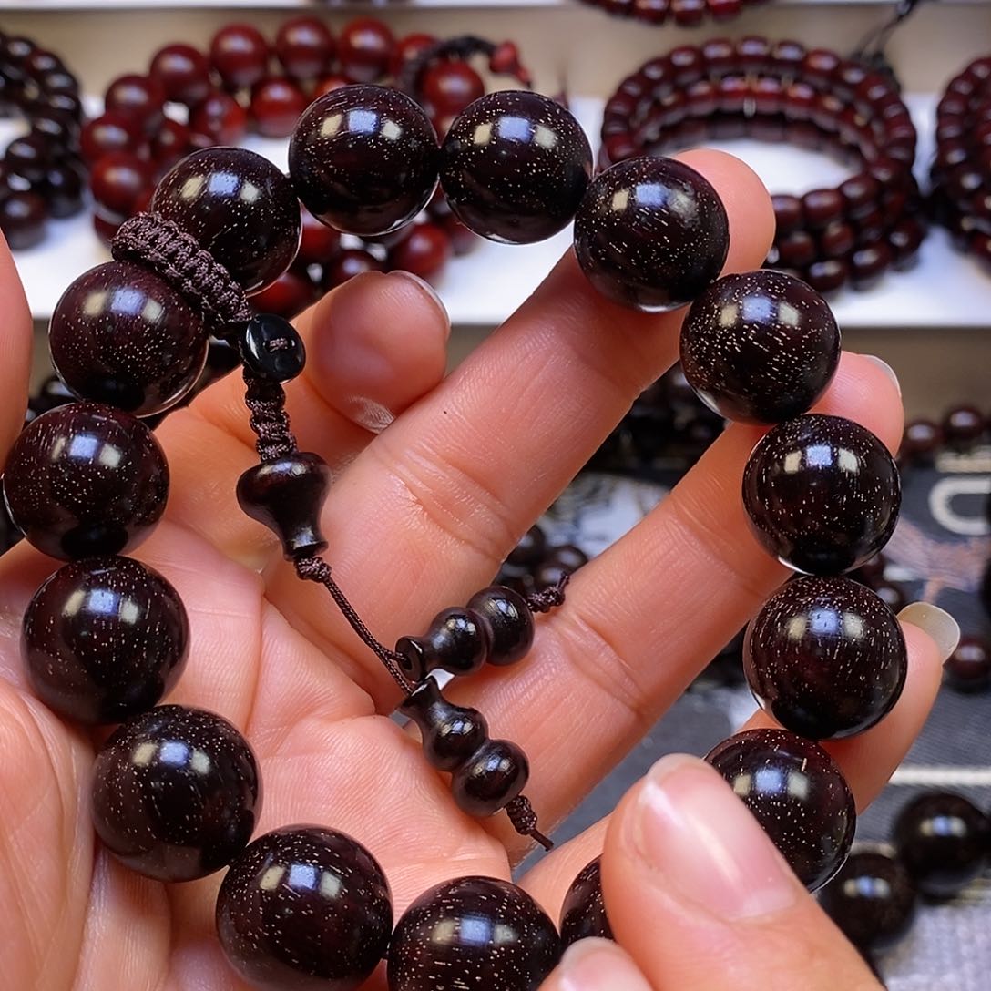 檀香紫檀（小叶紫檀）1.5满星