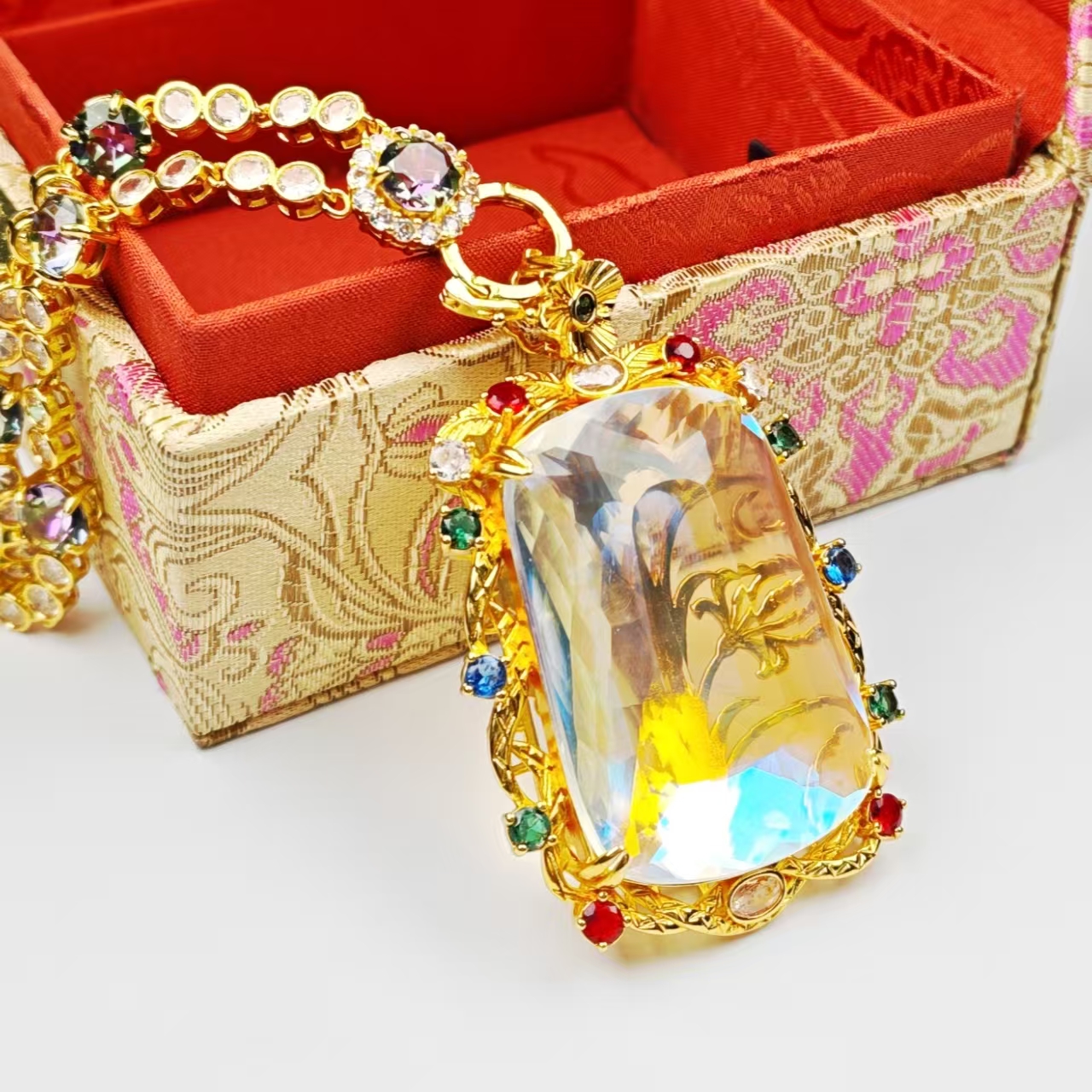 GC欧标国联顶奢瑰宝传藏吊坠保测后发精品t439