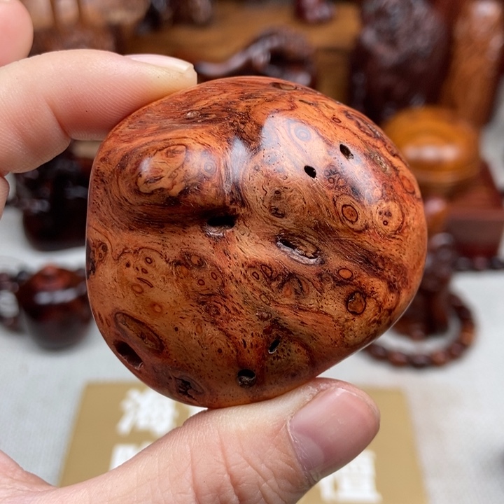 花梨木类案台留疤