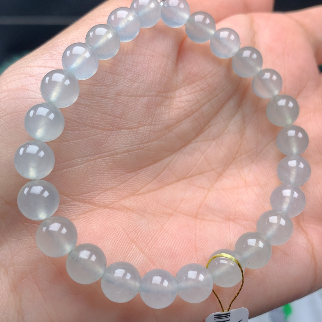 翡翠手链未镶嵌卡