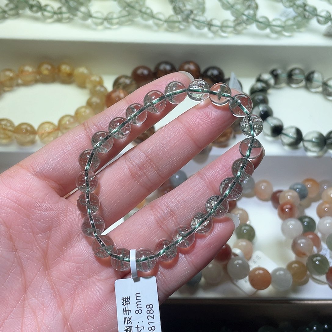 水晶手链未镶嵌是****?水晶 