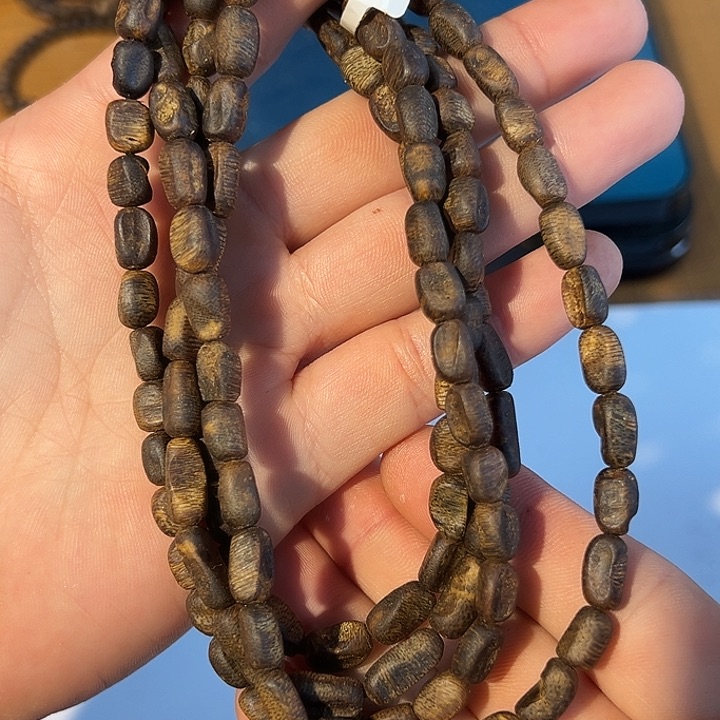 沉香手串白棋随型多圈沉水多样性发一条