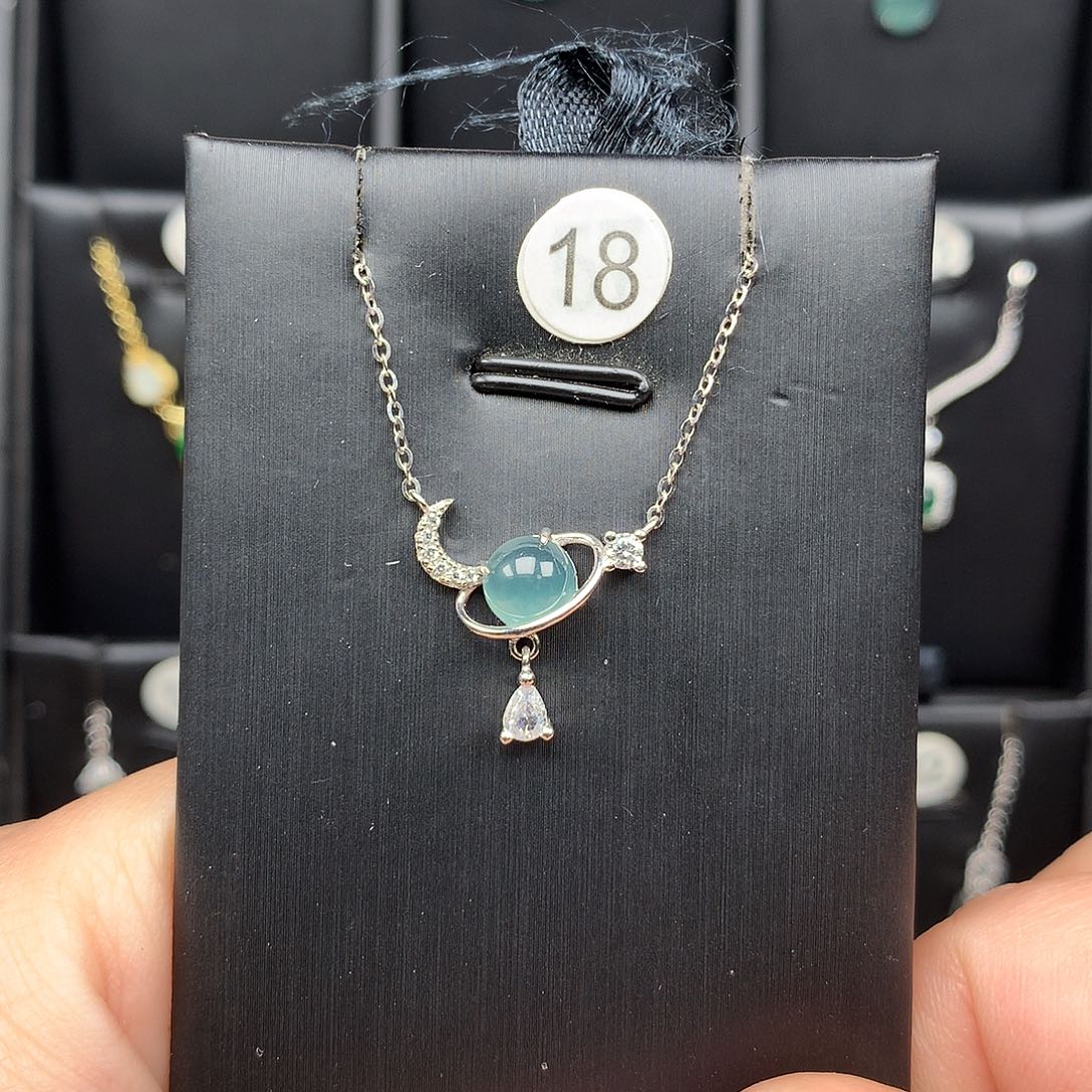 翡翠银S925镶嵌颈饰