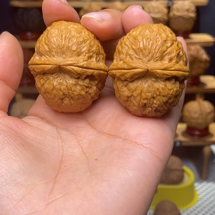 文玩核桃吊坠至尊元宝26