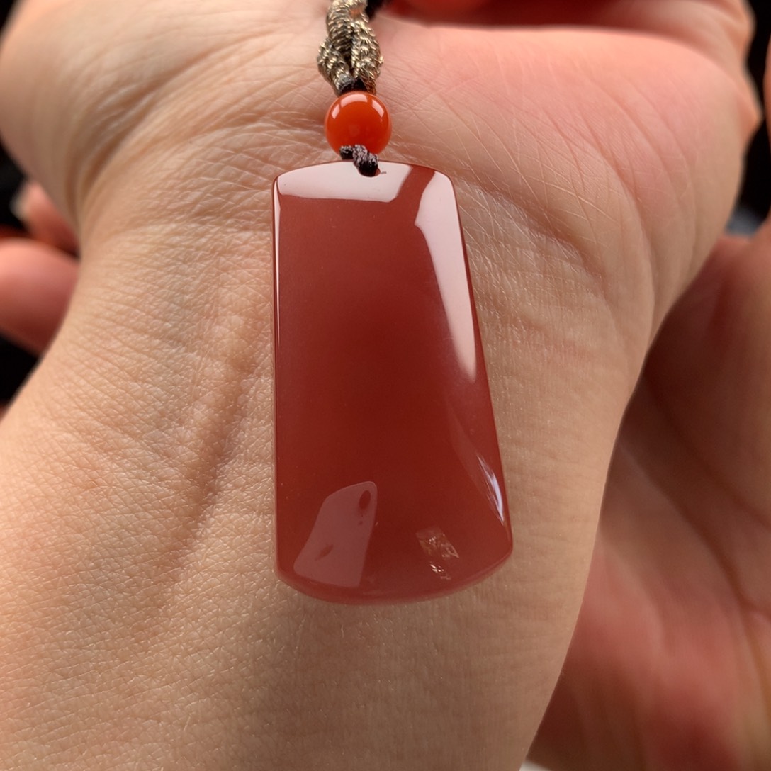 南红玛瑙手串未镶嵌