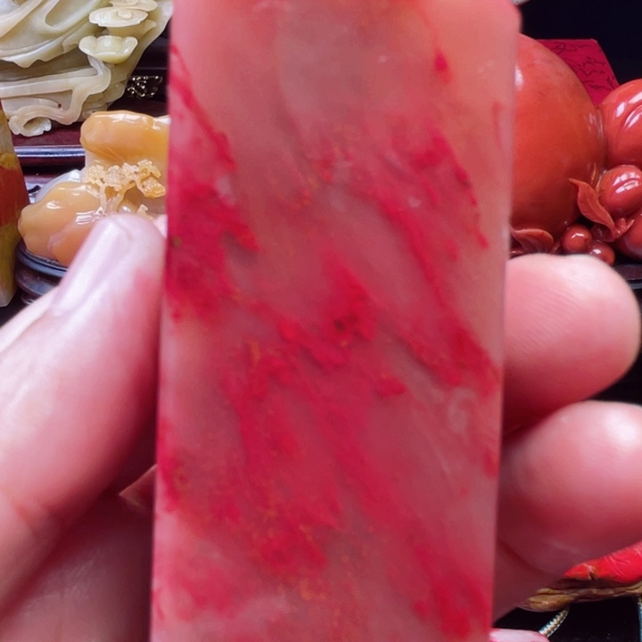 巴林鸡血石勇*牛角地