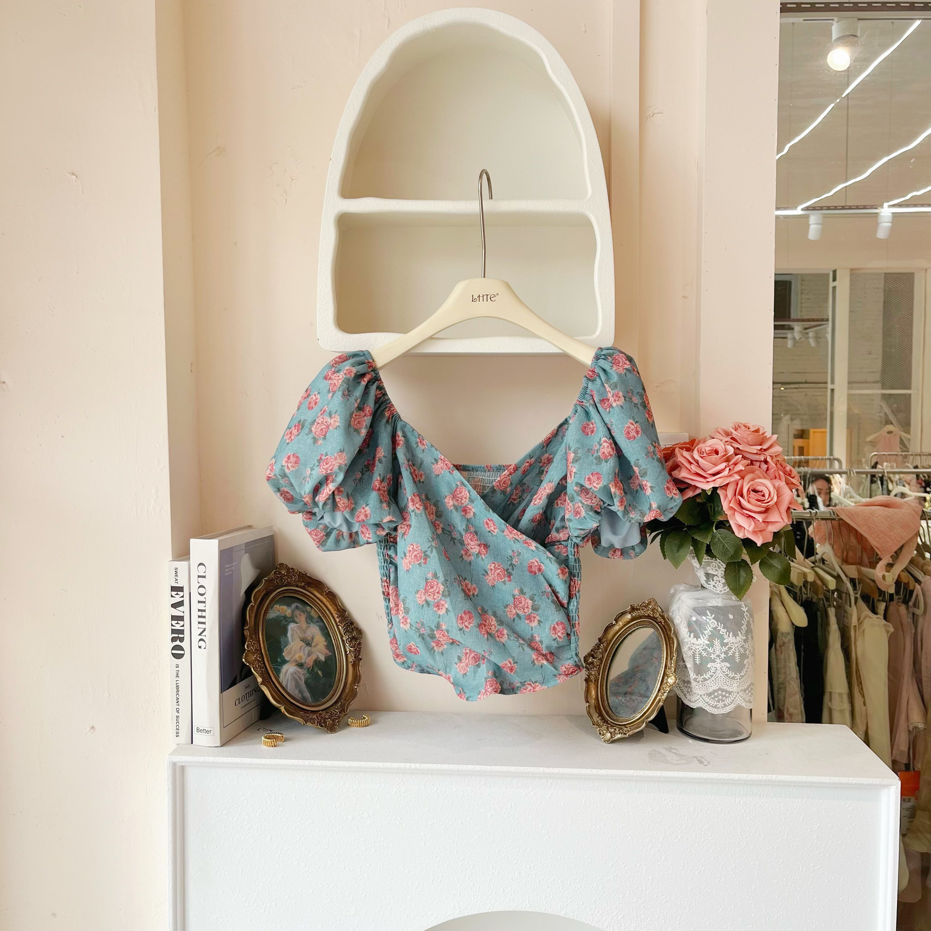 LHTE青青大码衣橱 法式气质蓝色碎花玫瑰小衬夏季小众设计感C5662