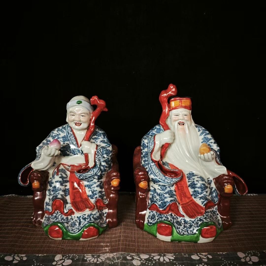 青花斗彩土地公土地婆供奉农村家用景德镇陶瓷器手工雕塑摆件30cm