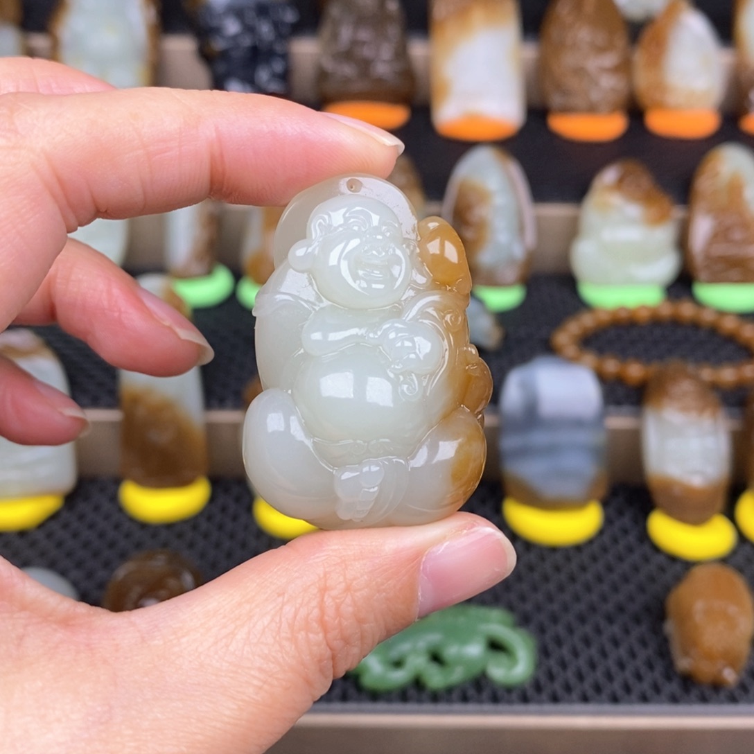 和田玉颈饰未镶嵌s*狐