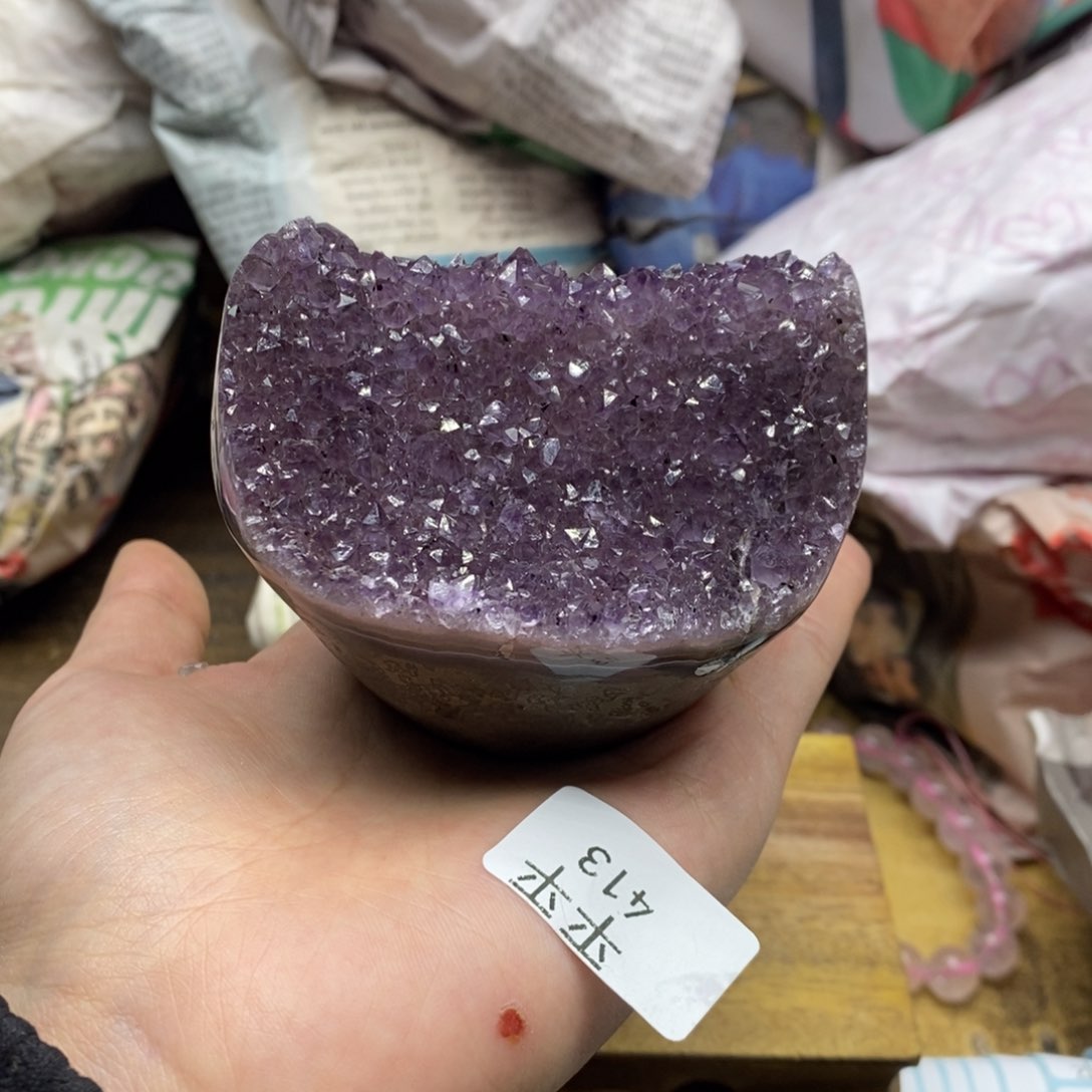 紫晶乌拉圭未镶嵌