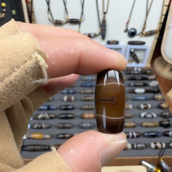 玛瑙/玉髓合金颈饰