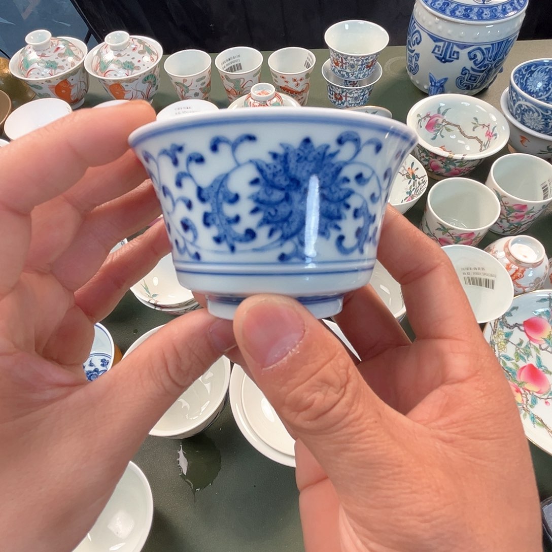 杯青花瓷器青花瓷器