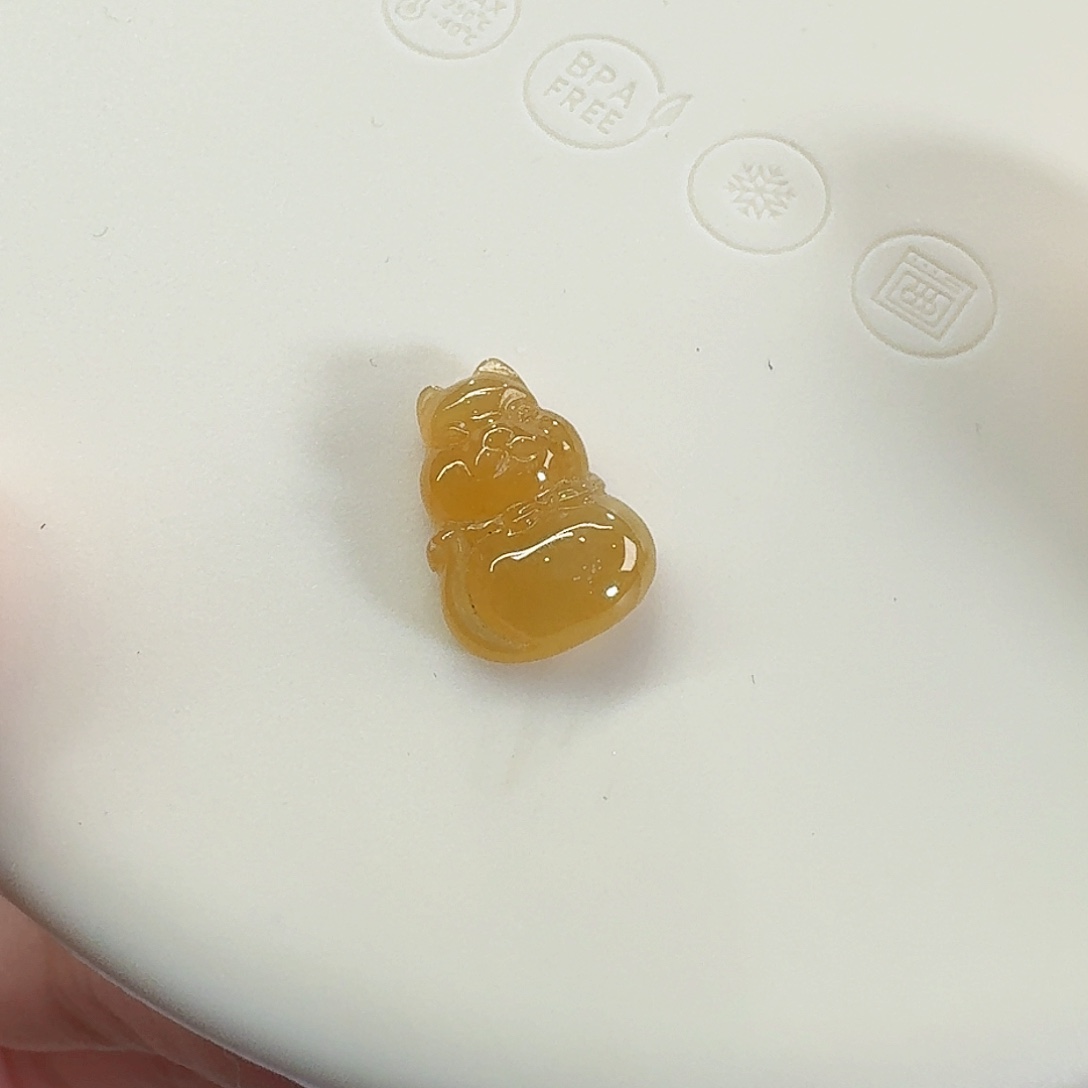 翡翠颈饰未镶嵌猫咪