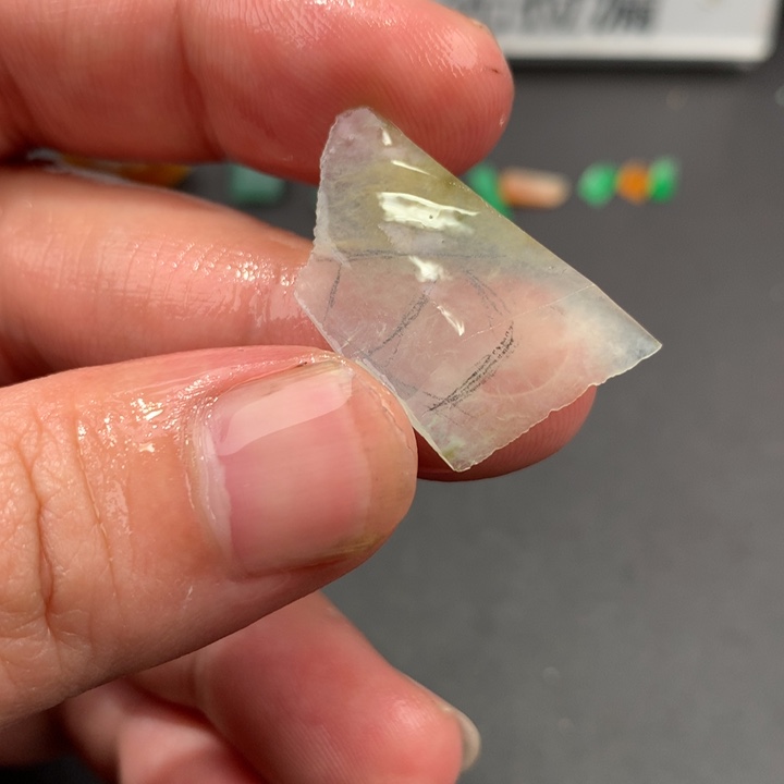 定制翡翠未镶嵌材料定制