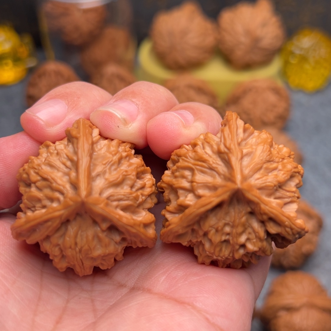 文玩核桃把件40全品绝配盘山奔