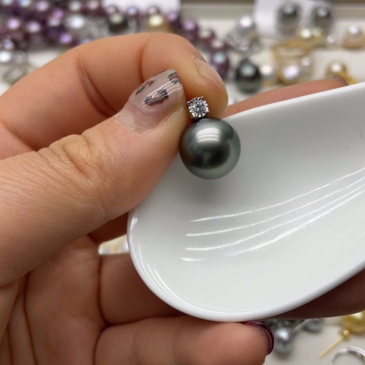 海水珍珠吊坠(不含链)18K金镶嵌