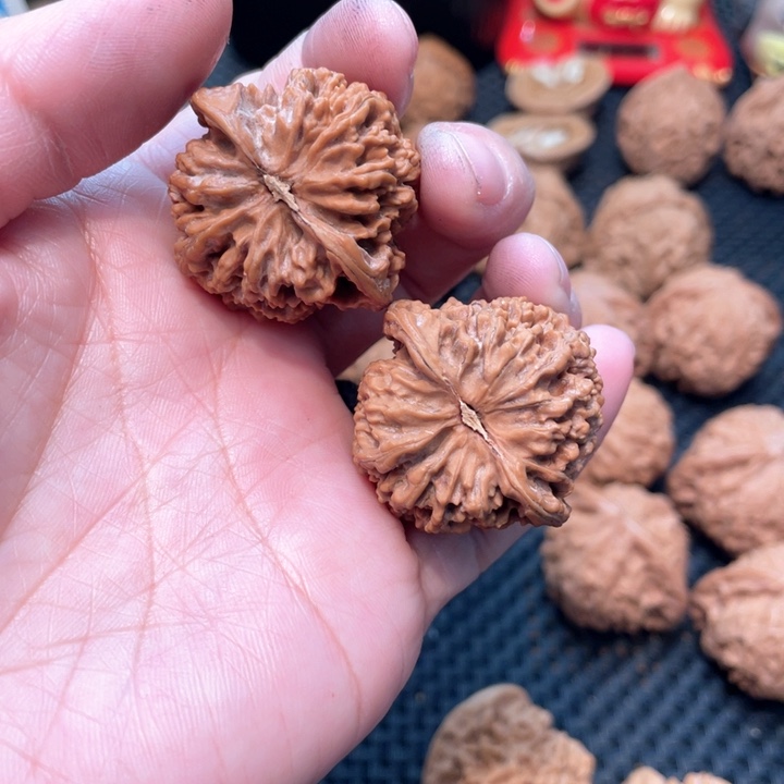 文玩核桃把件满天星3.5全品