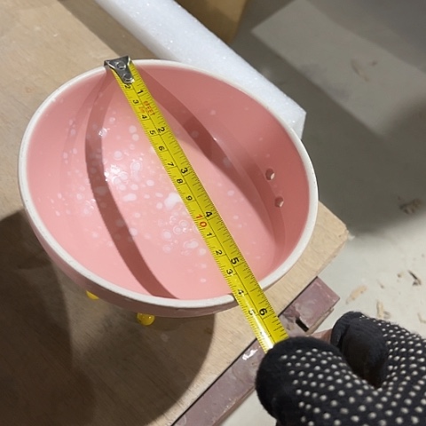 微瑕，不能明火，口径14厘米猪头小盖