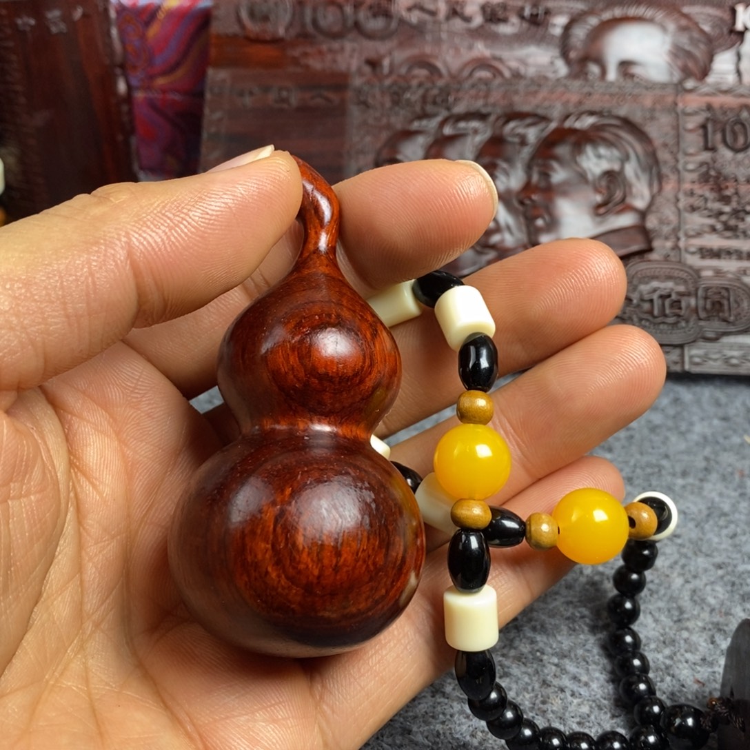 木紫檀木葫芦手把件