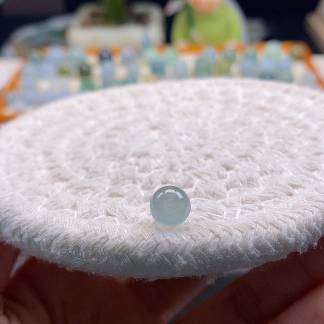 翡翠散珠天然翡翠冰绿7.5