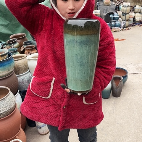 口16高38瑕疵盆子。