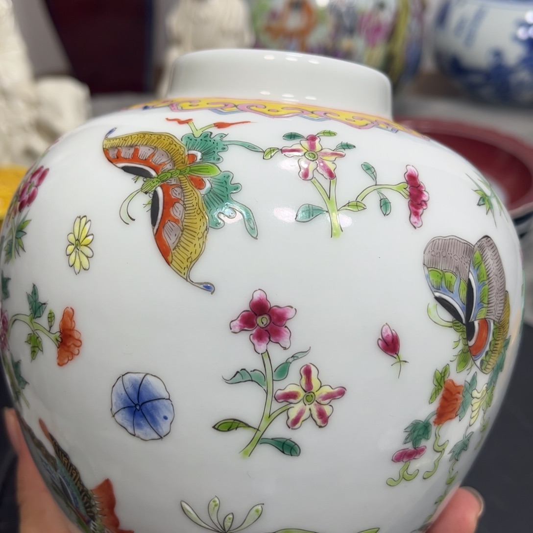 摆件粉彩瓷器罐1111111111