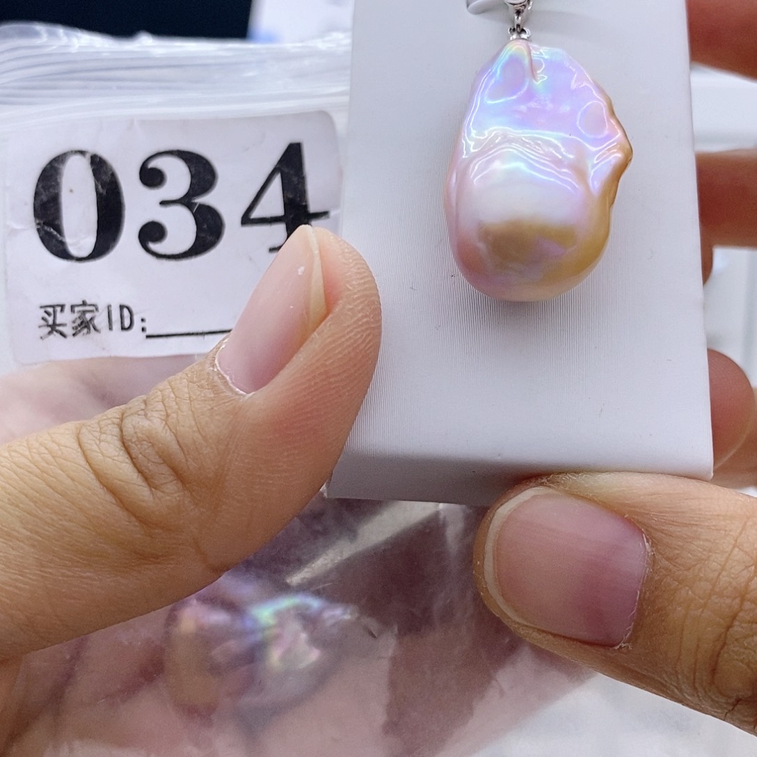 淡水珍珠钛钢颈饰