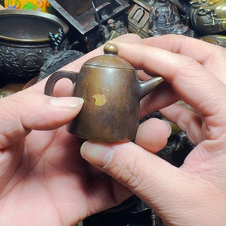 铜器摆件收收藏藏