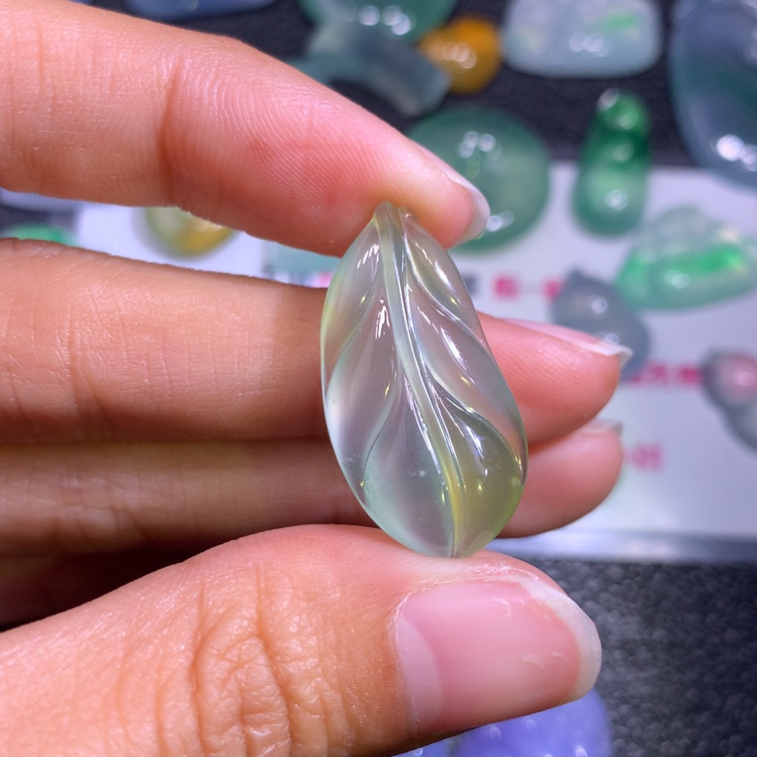翡翠颈饰未镶嵌s**#翡翠