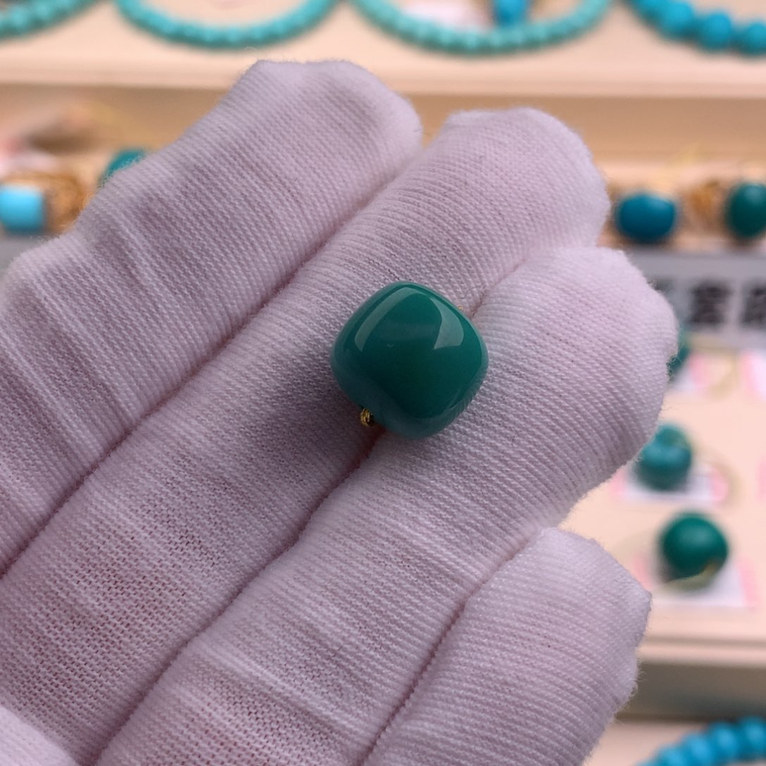 绿松石珠宝奇石未镶嵌11.7×10.7