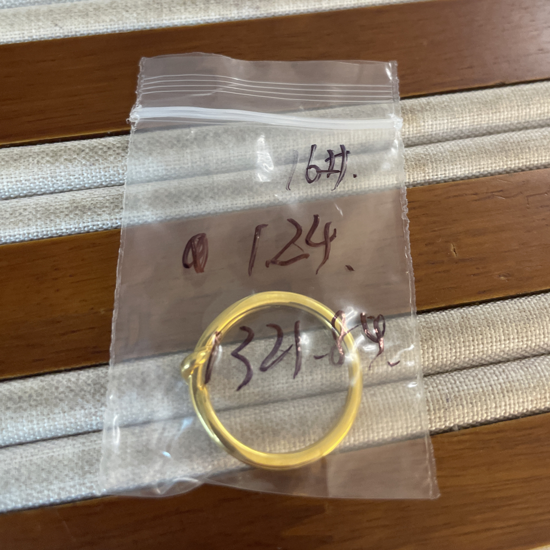 克重1.24 16号 纽结戒指 足金999