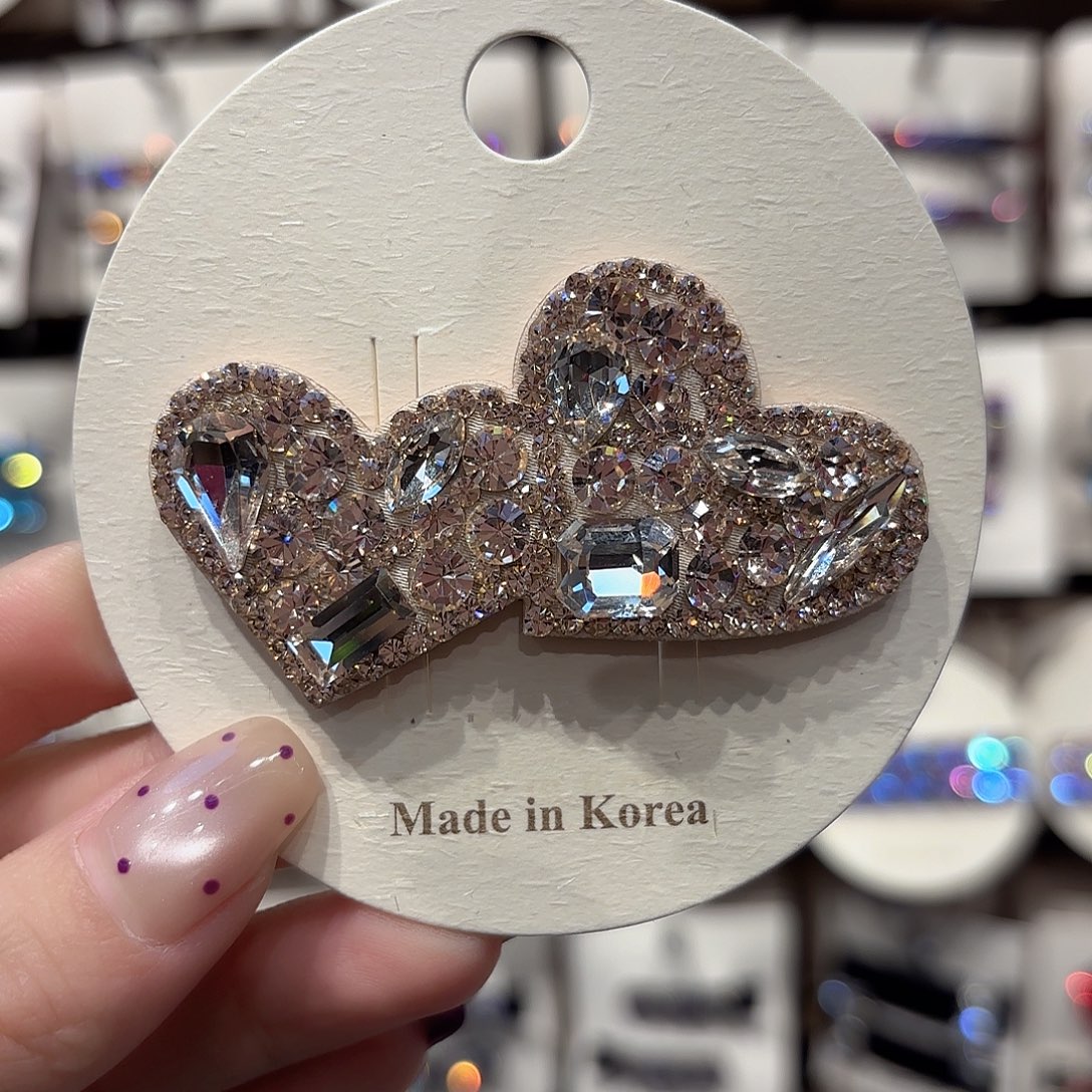 皮质铁合金爱心拜拜