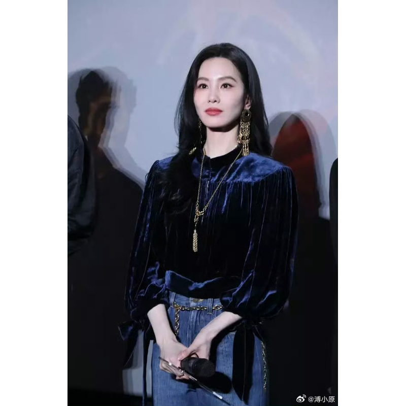 2025新款刘诗诗同款设计感百搭丝绒上衣25年春季款轻奢气质法式复