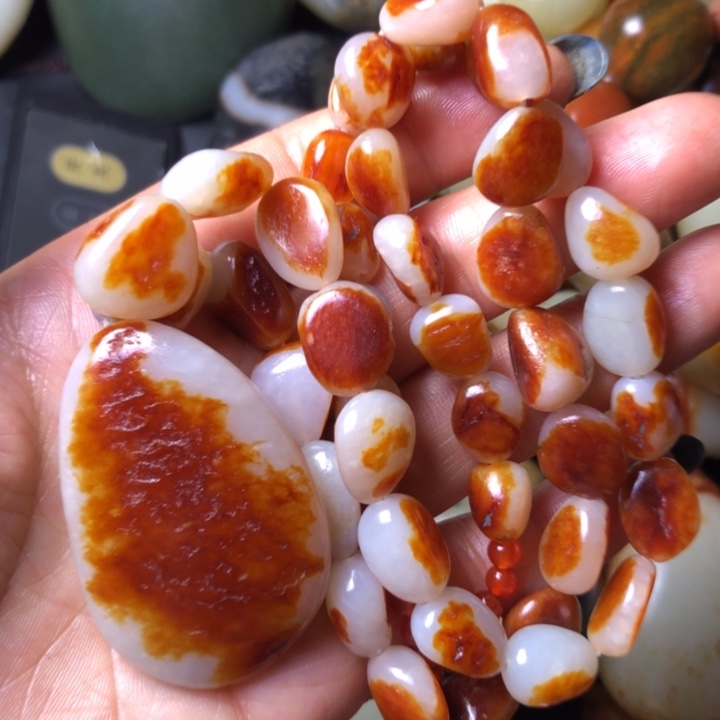 会***鱼和田玉未镶嵌珠宝奇石