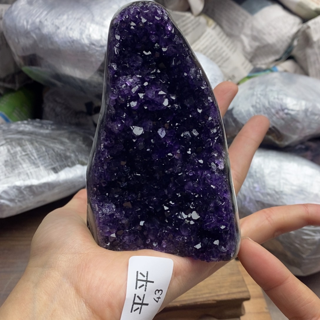 大型摆件（非配饰）未镶嵌水晶