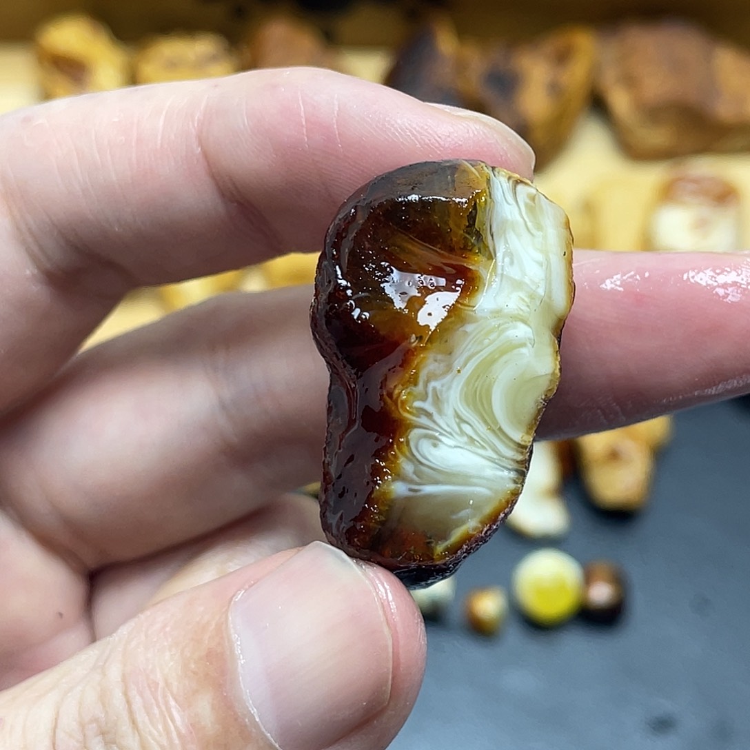 未镶嵌定制琥珀?*解定制