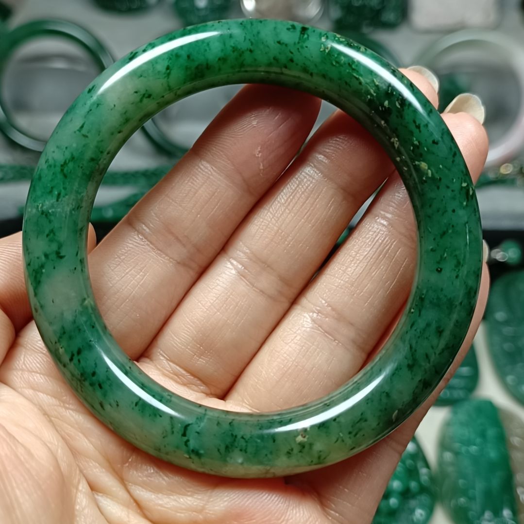 独山玉手镯55未镶嵌