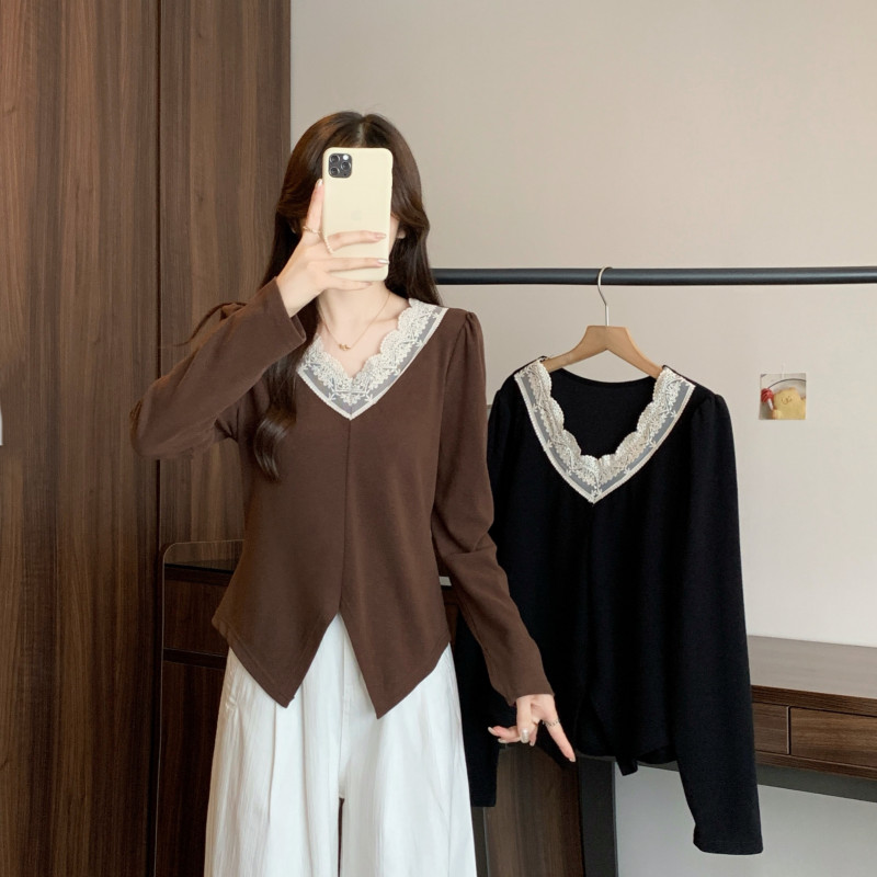 实拍2025秋装新款胖mm大码蕾丝拼接V领长袖T恤开叉打底衫内搭上衣
