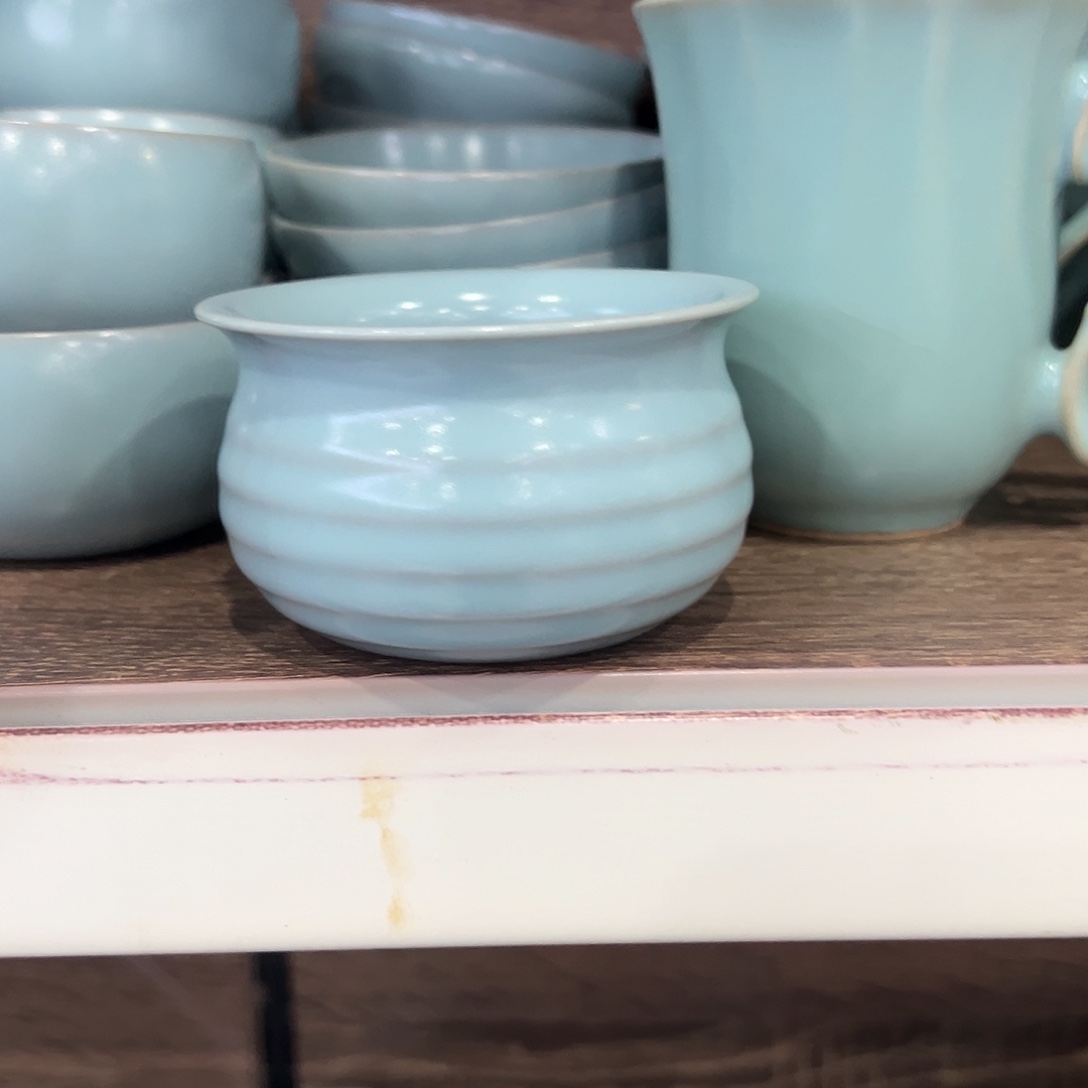 ****家杯仿古宋臻炫纹杯瑕