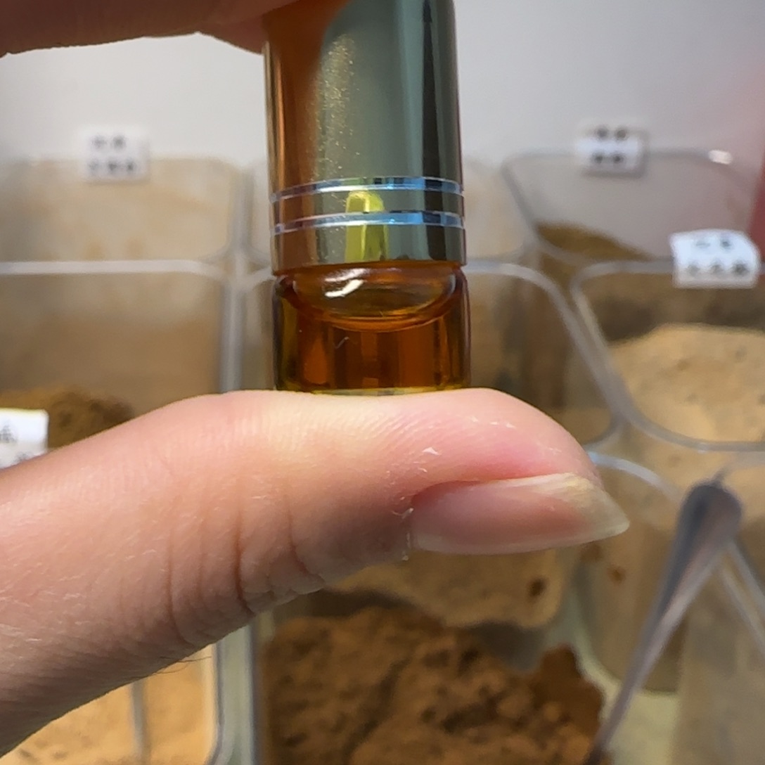 【臻品香阁】海南紫棋楠超临界精油1克