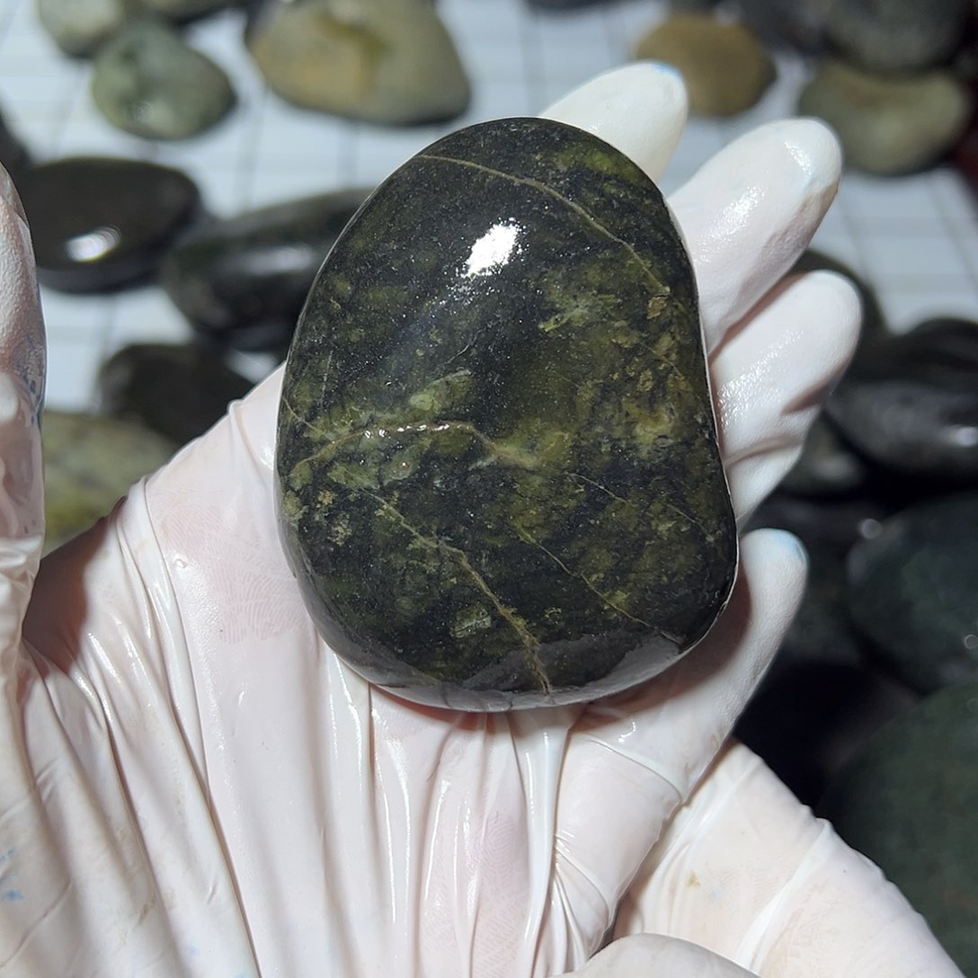 未镶嵌蛇纹石玉西藏藏玉药王石胖*