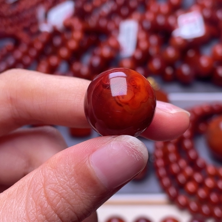 森***鹿南红玛瑙未镶嵌其他（原矿）17.9mm高品瓦西牛血红火焰圆珠